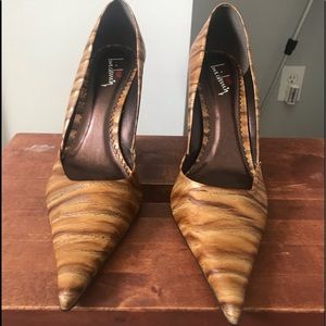 LuiChiny heels